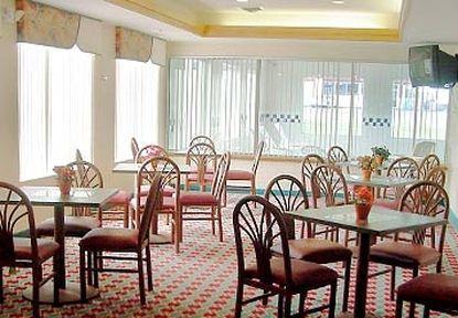 Country Inn & Suites By Radisson, Port Clinton, Oh Restaurant photo