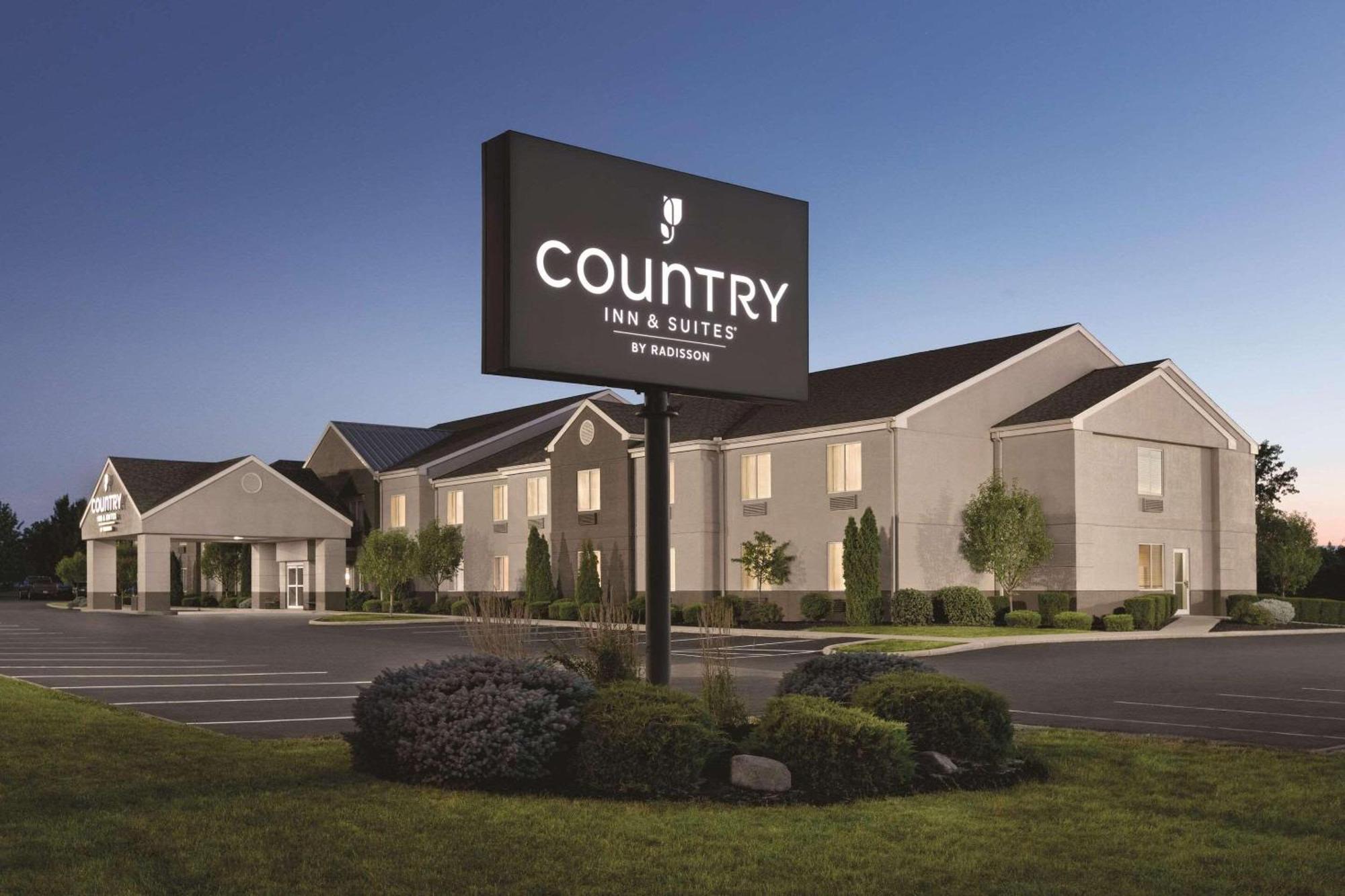 Country Inn & Suites By Radisson, Port Clinton, Oh Exterior photo